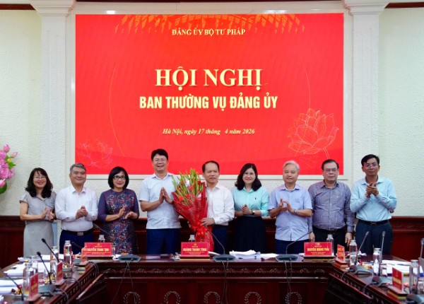 Bộ trưởng Hoàng Thanh Tùng được chỉ định giữ chức Bí thư Đảng ủy Bộ Tư pháp nhiệm kỳ 2025 - 2030